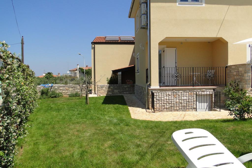Apartments Villa Ela 우마그 외부 사진