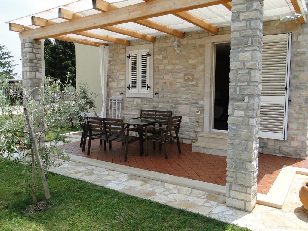 Apartments Villa Ela 우마그 객실 사진