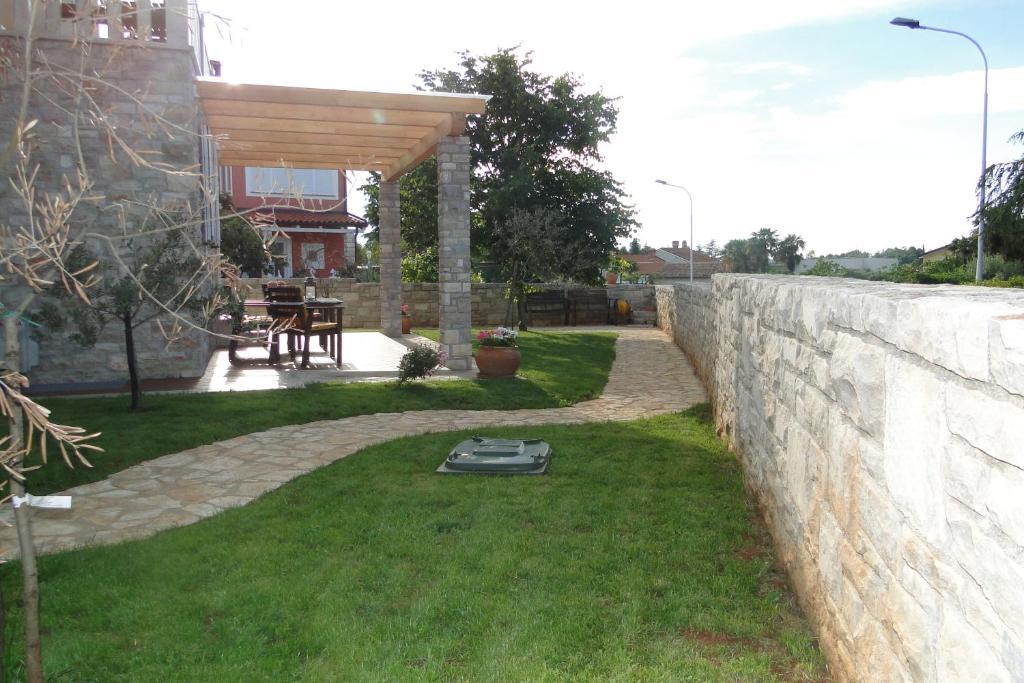 Apartments Villa Ela 우마그 외부 사진