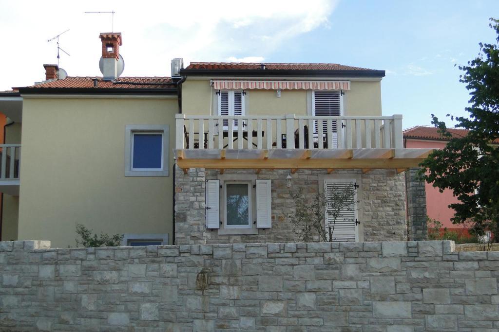 Apartments Villa Ela 우마그 외부 사진